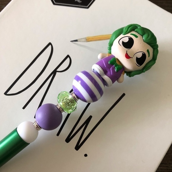 Studio 120 Other - DC Comics: The Joker handmade beaded pen